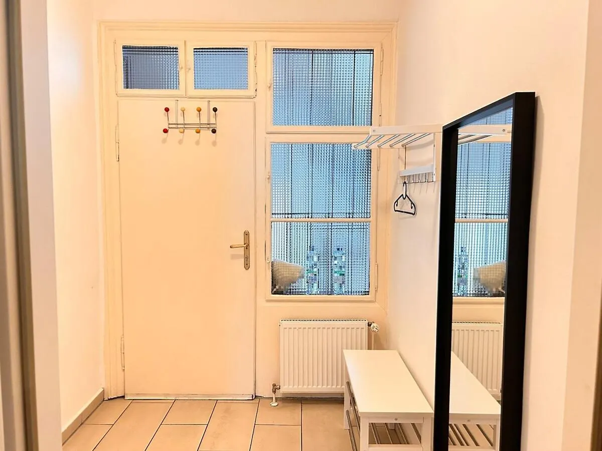Charming Loft For 4 Guests In Vienna 20 Apartment Austria