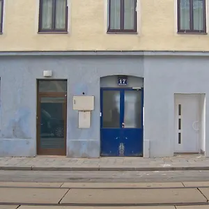 Apartamento Spongebob, Viena
